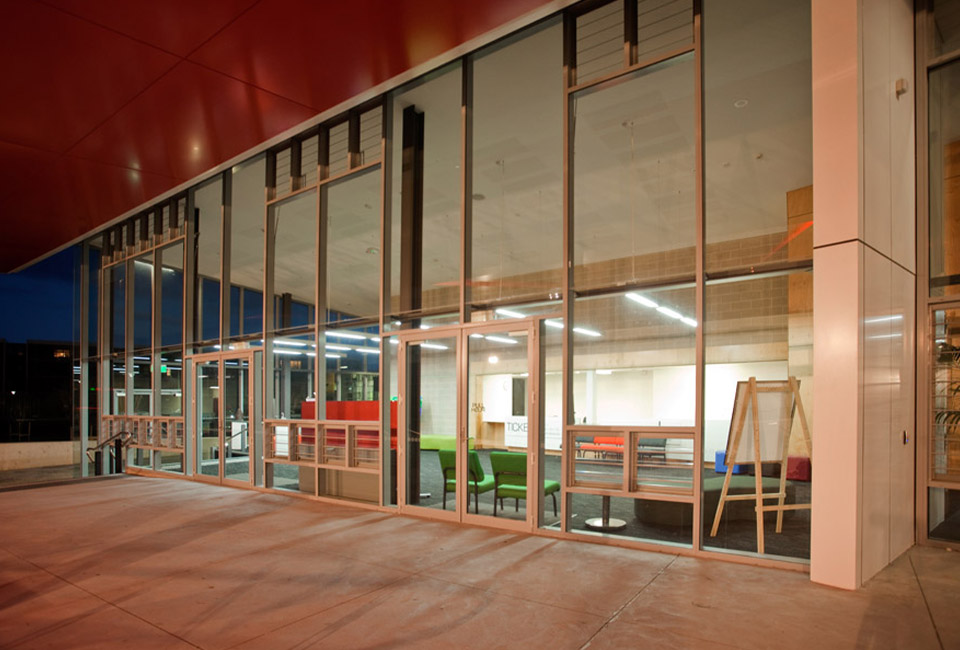 Double Glazed Centre Glazed 150mm Framing