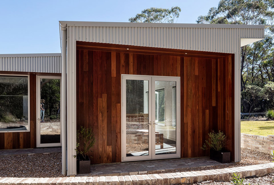 aluminium hinged doors