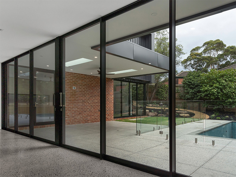 Aluminium sliding doors MAGNUM